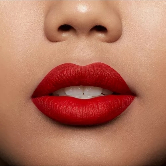 Stila Stay All Day Liquid Lipstick - Beso Red - Picture 2 of 11